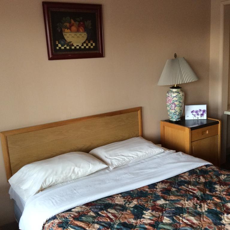 Parkwood Motor Inn Sundre Exteriér fotografie